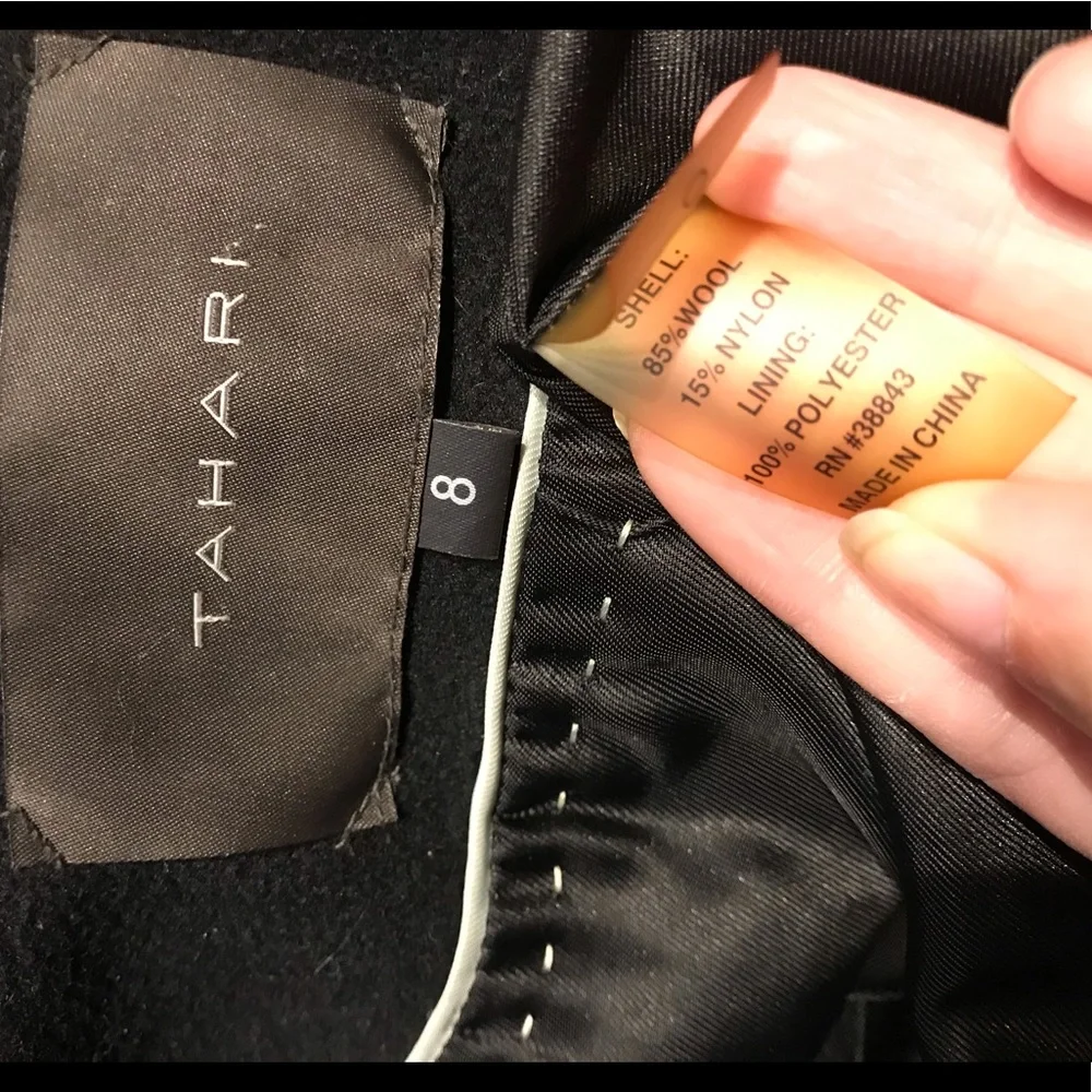 🤍Tahari Wool Peacoat Button Bodice winter pockets Whimsygoth solid 8 epaulette - Picture 6 of 7